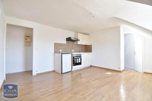 Appartement à louer 2 pièces 26.92m² Le Mans (72000)