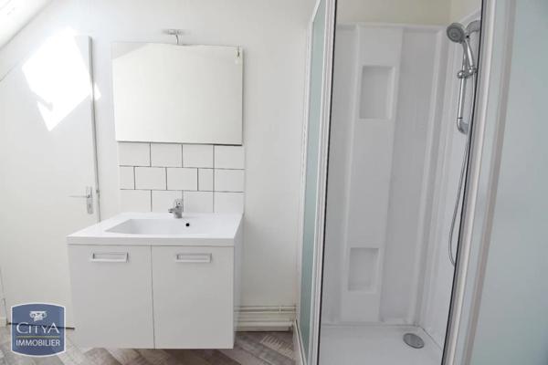 Appartement à louer 2 pièces 26.92m² Le Mans (72000)