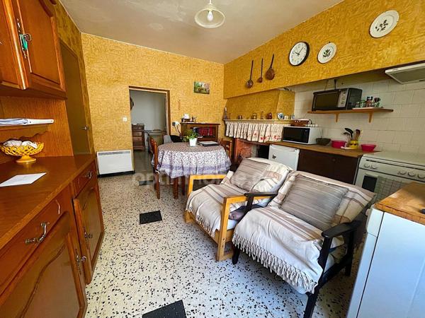 Maison de village sans travaux.