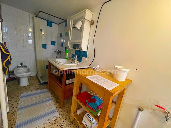 Maison de village sans travaux.