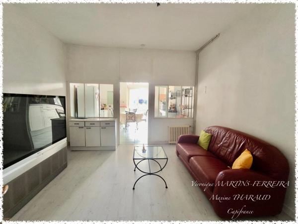 A vendre Charmante Maison de Ville 7 pièces CHATEAUNEUF SUR CHER (18)