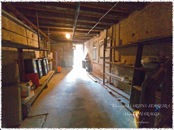 A vendre Charmante Maison de Ville 7 pièces CHATEAUNEUF SUR CHER (18)