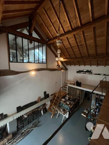 SOMBERNON - AXE DIJON-PARIS
30 mn de DIJON

Proximité  Sombernon 2 kms 
Axe DIJON PARIS