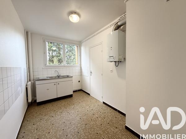 Appartement à vendre 5 pièces 71 m² Compiègne