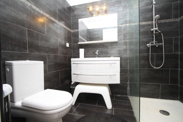 Poussan (34560) POUSSAN CENTRE VILLE, RARE MAGNIFIQUE MAISON VIGNERONNE AVEC JARDIN ET GARAGE DE