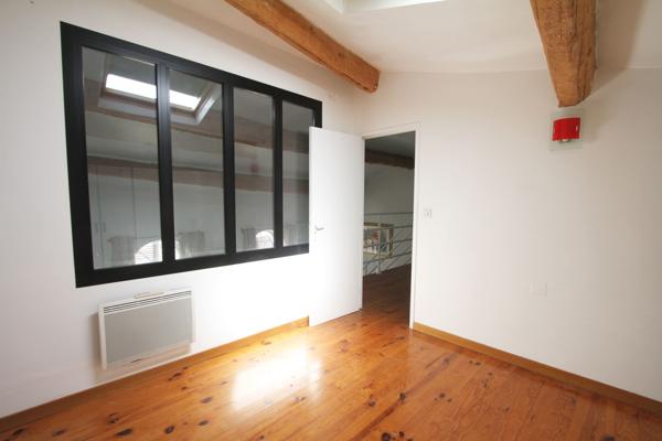 Poussan (34560) POUSSAN CENTRE VILLE, RARE MAGNIFIQUE MAISON VIGNERONNE AVEC JARDIN ET GARAGE DE