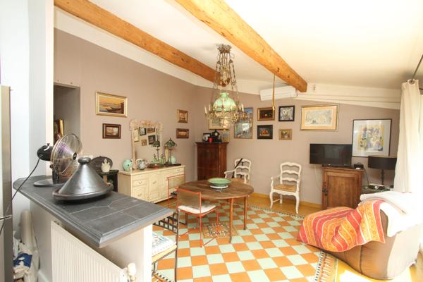 Poussan (34560) POUSSAN CENTRE VILLE, RARE MAGNIFIQUE MAISON VIGNERONNE AVEC JARDIN ET GARAGE DE