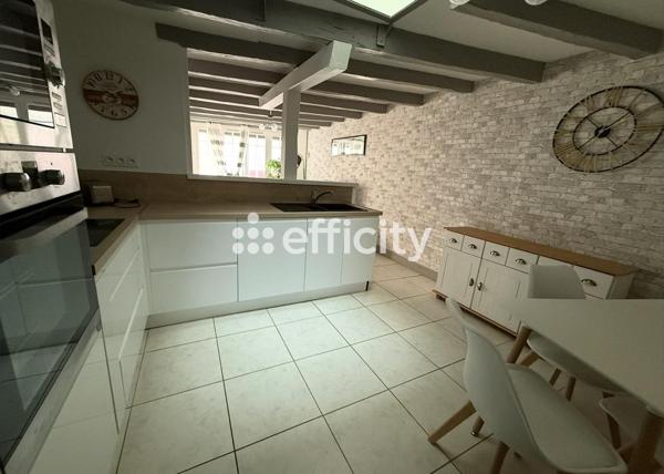Maison
         4 pièces
        - 64 m² Exclusivité 137 000 € *