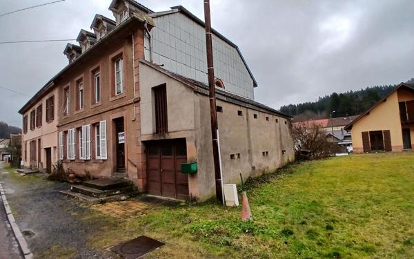 Maison à vendre    6 pièces • 176,30 m2 Moussey