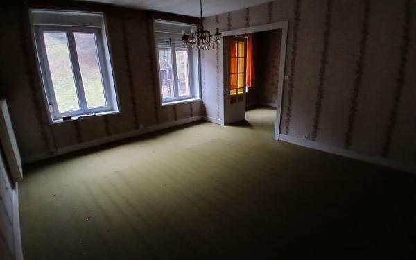 Maison à vendre    6 pièces • 176,30 m2 Moussey