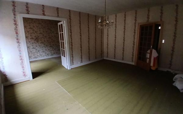 Maison à vendre    6 pièces • 176,30 m2 Moussey