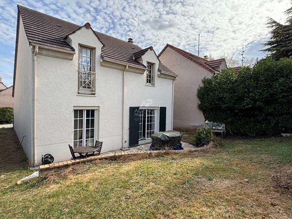Maison 5 pièces à vendre à Pontoise 419 000 € **  - Référence  11325