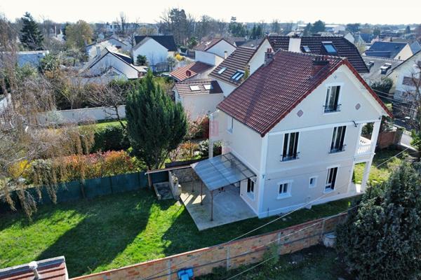 Maison Sainte Genevieve Des Bois 6 pièces 102 m²