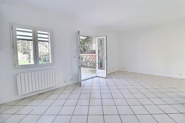 Maison Sainte Genevieve Des Bois 6 pièces 102 m²