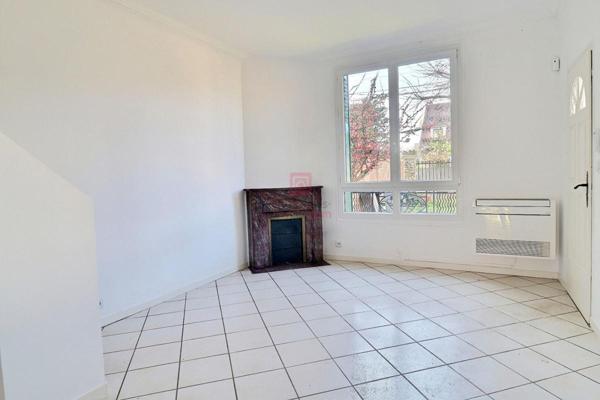 Maison Sainte Genevieve Des Bois 6 pièces 102 m²