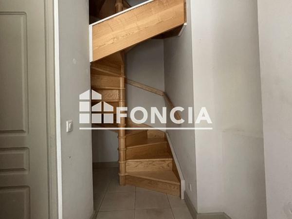 Location Maison 2 pièces 48.9 m² - 29 RUE DE AMPHITHEATRE Arles 13200