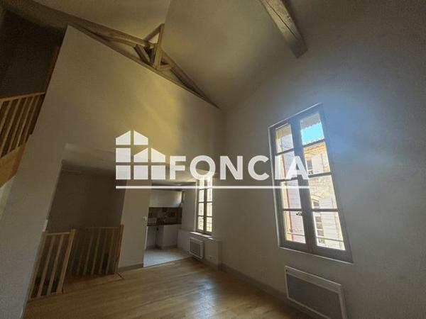 Location Maison 2 pièces 48.9 m² - 29 RUE DE AMPHITHEATRE Arles 13200
