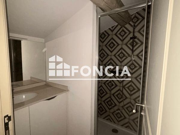 Location Maison 2 pièces 48.9 m² - 29 RUE DE AMPHITHEATRE Arles 13200