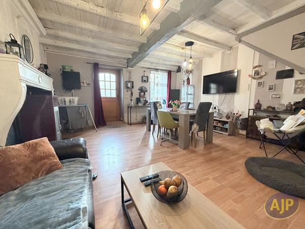 Vente maison Pons : 86 200 € - AJP Immobilier Pons