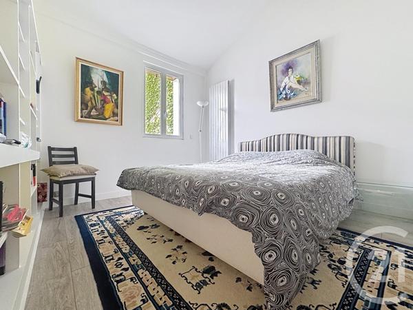 Maison à vendre  6 pièces - 175,01 m 2   PARIS  - 75012