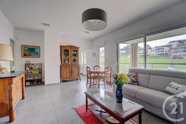 Appartement T4 à vendre  4 pièces - 84,93 m2 ST DIDIER AU MONT D OR - 69