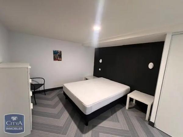 Appartement à louer 2 pièces 54.7m² Savigny-lès-Beaune (21420)