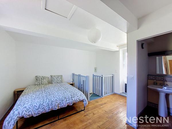 A Louer Maison meublée de 68 m² sur deux étages avec cour privative au centre de Condom