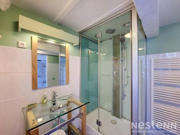 A Louer Maison meublée de 68 m² sur deux étages avec cour privative au centre de Condom