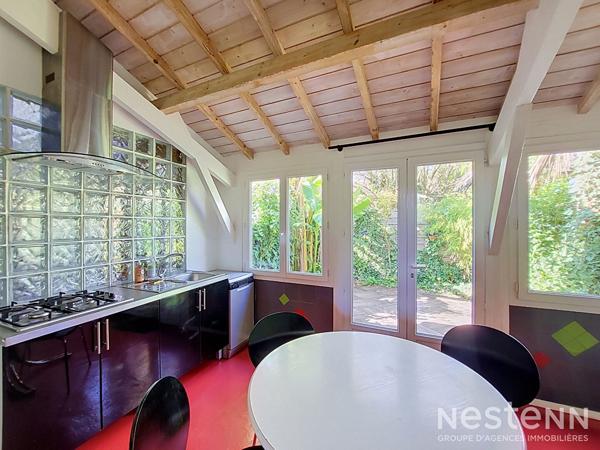 A Louer Maison meublée de 68 m² sur deux étages avec cour privative au centre de Condom