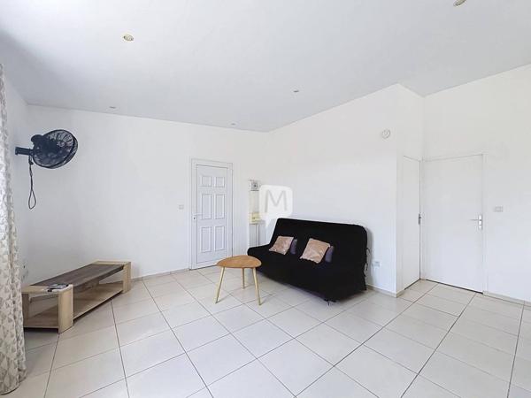 DPT GUYANE, À LOUER CAYENNE Maison T2 Bis jumelée  de 50 m²