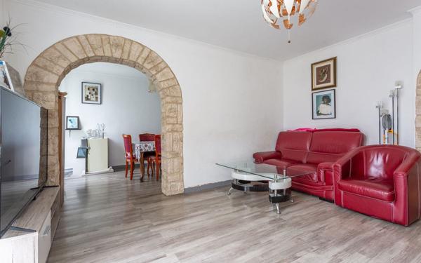 Appartement à vendre    5 pièces • 87,80 m2 Crosne