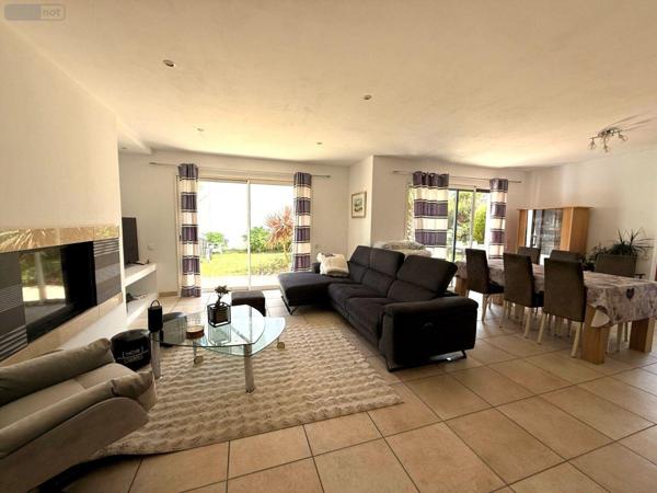 Maison à vendre à Larmor-Plage dans le Morbihan (56260), ref : 11772/137