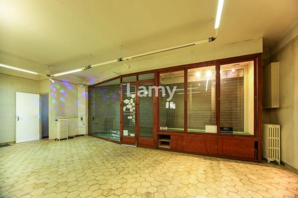 Local professionnel / commercial