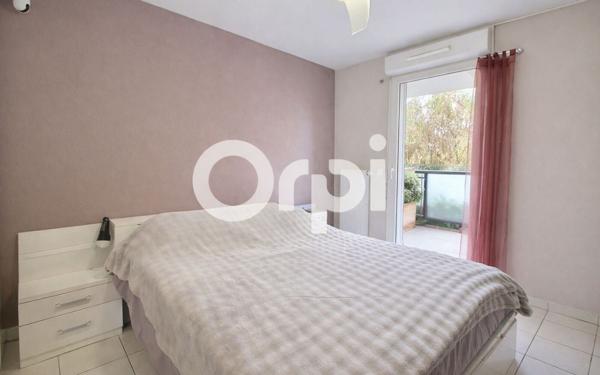 Appartement à vendre    2 pièces •  Marseille 11