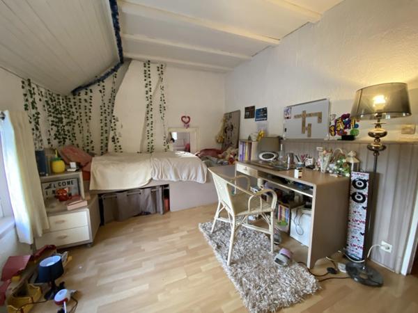 Dpt Vienne (86), à vendre CHATELLERAULT maison P8 de 196,16 m² - Terrain de 3 120,00 m²