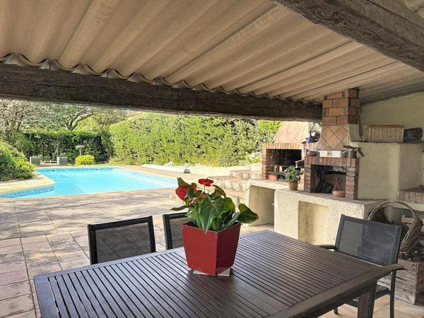 A vendre / Maison de 160 m² environnement idyllique