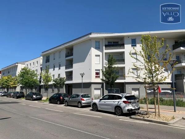 Appartement à louer 1 pièce 28.09m² Vaulx-en-Velin (69120)