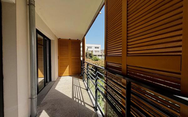 Appartement à vendre    2 pièces • 49 m2 Maisons-Alfort