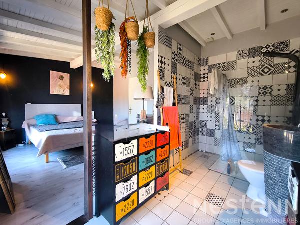 Maison à vendre à Peyrens avec 268 m² habitables, piscine et terrain de 3 600 m² pour un projet immobilier familial
