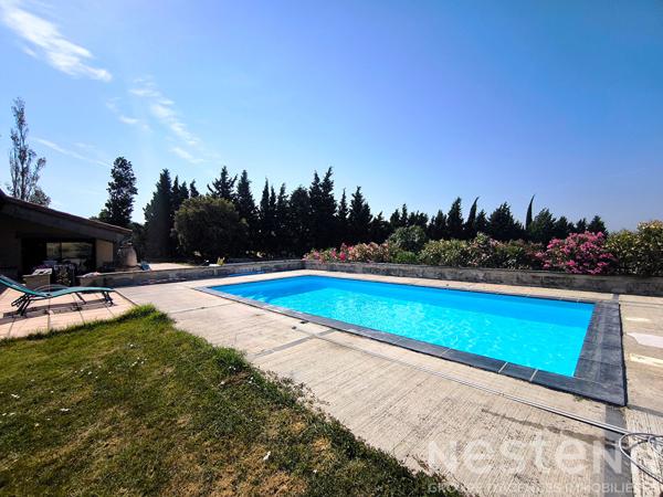 Maison à vendre à Peyrens avec 268 m² habitables, piscine et terrain de 3 600 m² pour un projet immobilier familial