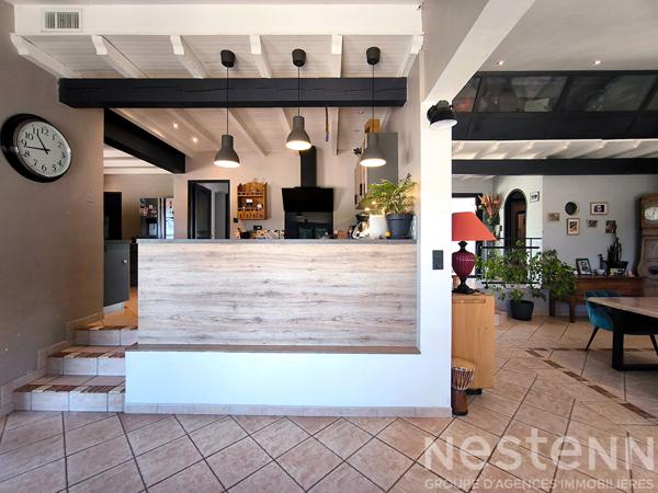 Maison à vendre à Peyrens avec 268 m² habitables, piscine et terrain de 3 600 m² pour un projet immobilier familial