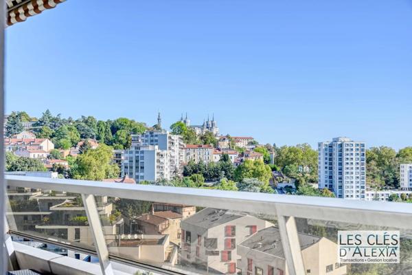 T3/T4 d'exception – Vue panoramique sur Lyon – Garage