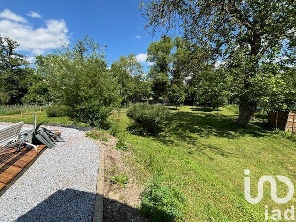 Maison 6 pièces de 160 m² à THAON-LES-VOSGES (88150)