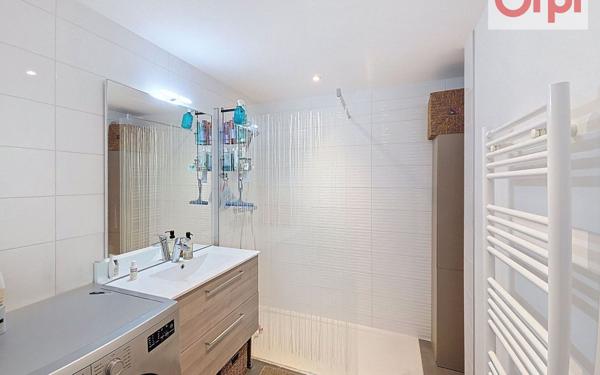 Appartement à vendre    2 pièces • 42,32 m2 Vétraz-Monthoux