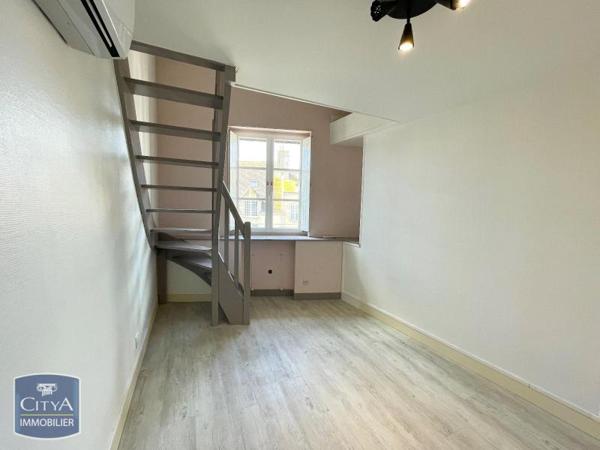 Appartement à louer 4 pièces 69.81m²