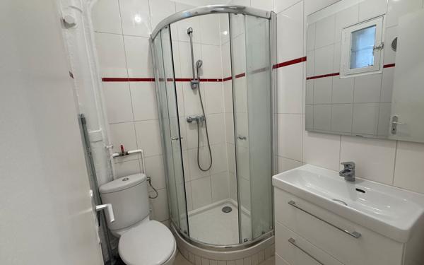 Appartement à vendre    1 pièce • 18 m2 Clichy