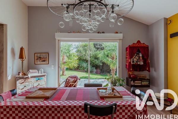 Maison à vendre 6 pièces 229 m² Urt