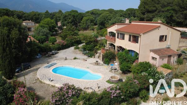 Maison à vendre 6 pièces 170 m² Sorède