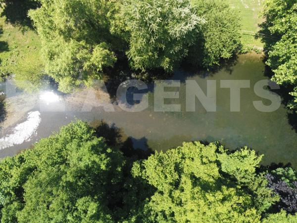 Havre de paix au bord de l’eau – Propriété d’exception au cœur du Pays d’Auge