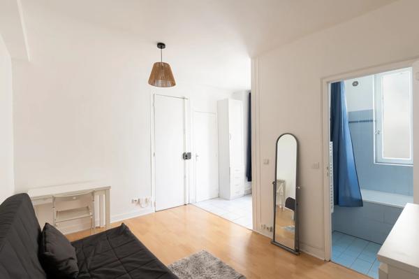 Appartement Paris 18 e - ABBESSES / RUE AUDRAN
